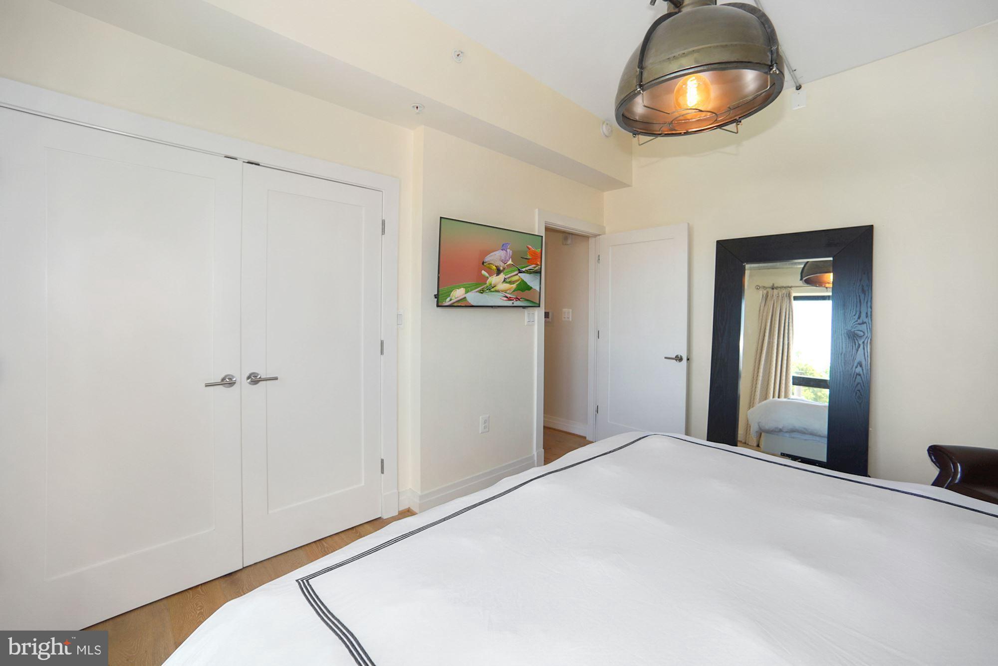 301 H Street Northeast, Unit 305 Washington, DC 20002 - Photo 14 of 31 (previous photo)