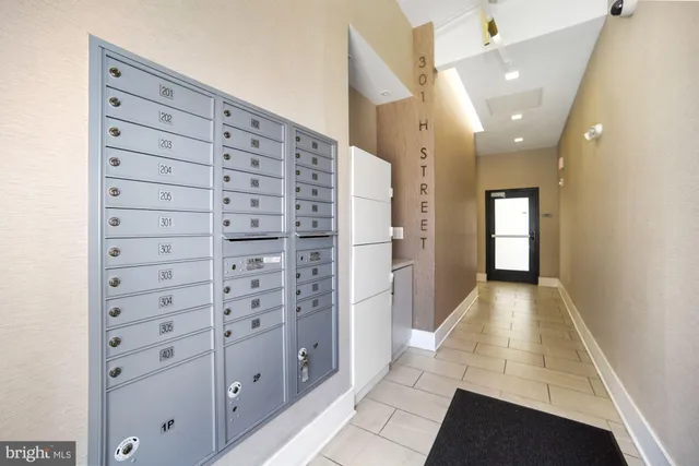 $3,100 | 301 H Street Northeast, Unit 305, Washington, DC 20002