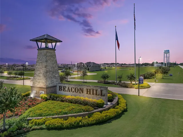 $381,990 | 37 Shining Pt Drive, Waller, TX 77484