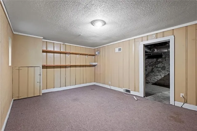 $215,000 | 1719 East 76th Street, Kansas City, MO 64131