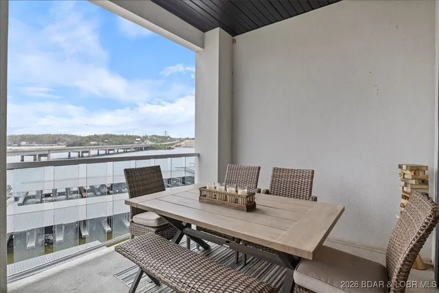 $695,000 | 1065 Topsider Lane, Unit 508, Osage Beach, MO 65065
