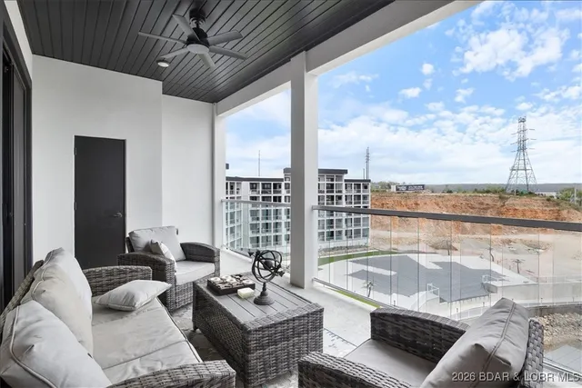 $649,000 | 1065 Topsider Lane, Unit 508, Osage Beach, MO 65065
