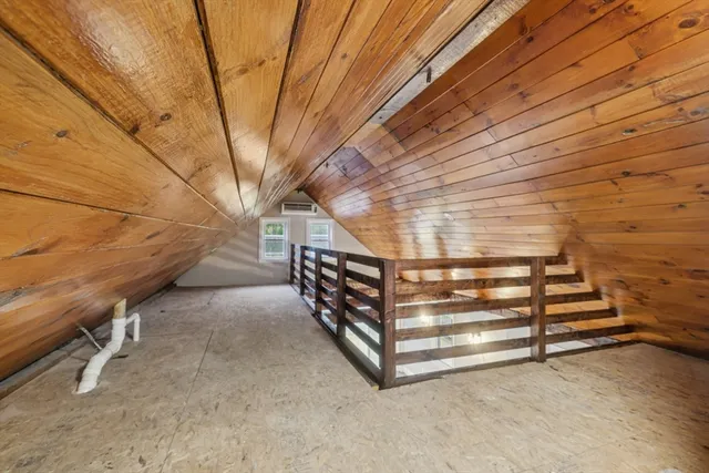 $649,977 | 1 Rounseville Road, Rochester, MA 02770