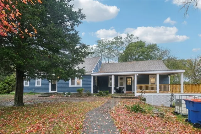 $649,977 | 1 Rounseville Road, Rochester, MA 02770