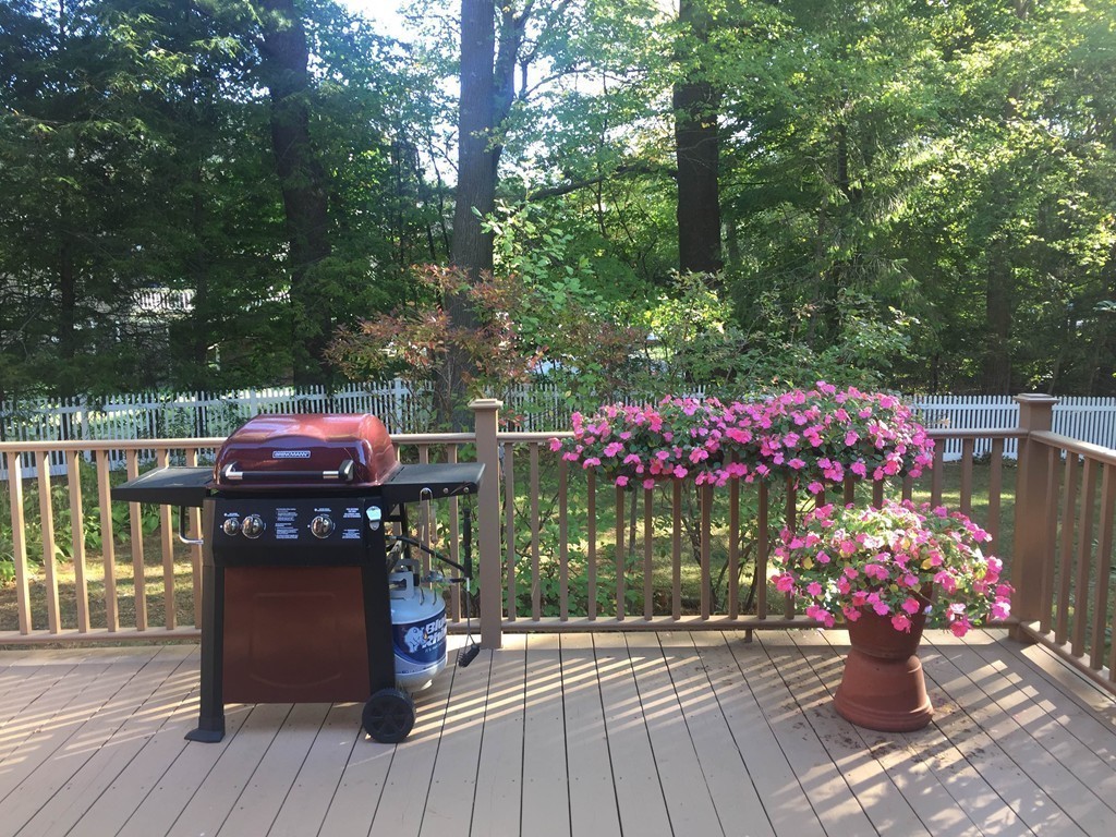 6 Noble Hill Road Beverly, MA 01915 - Photo 5 of 23 Gallery Image 5