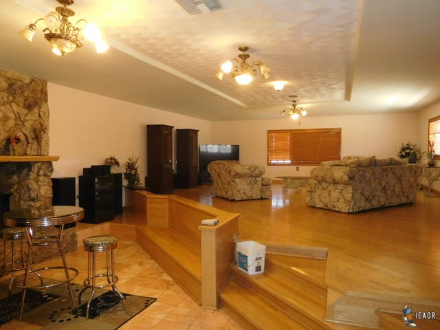 235 West Horne Road El Centro, CA 92243 - Photo 5 of 8 Gallery Image 5