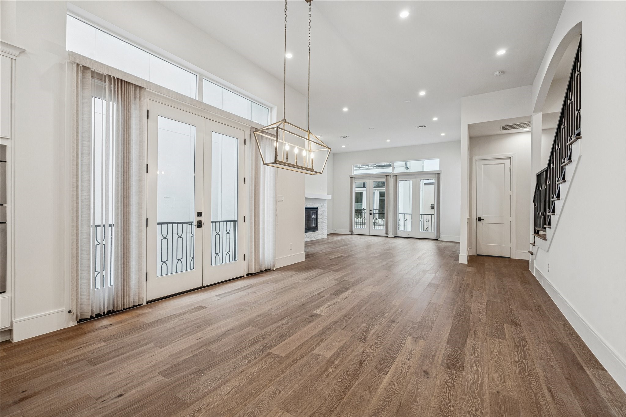 1659 Bingle Road Houston, TX 77055 - Photo 11 of 31