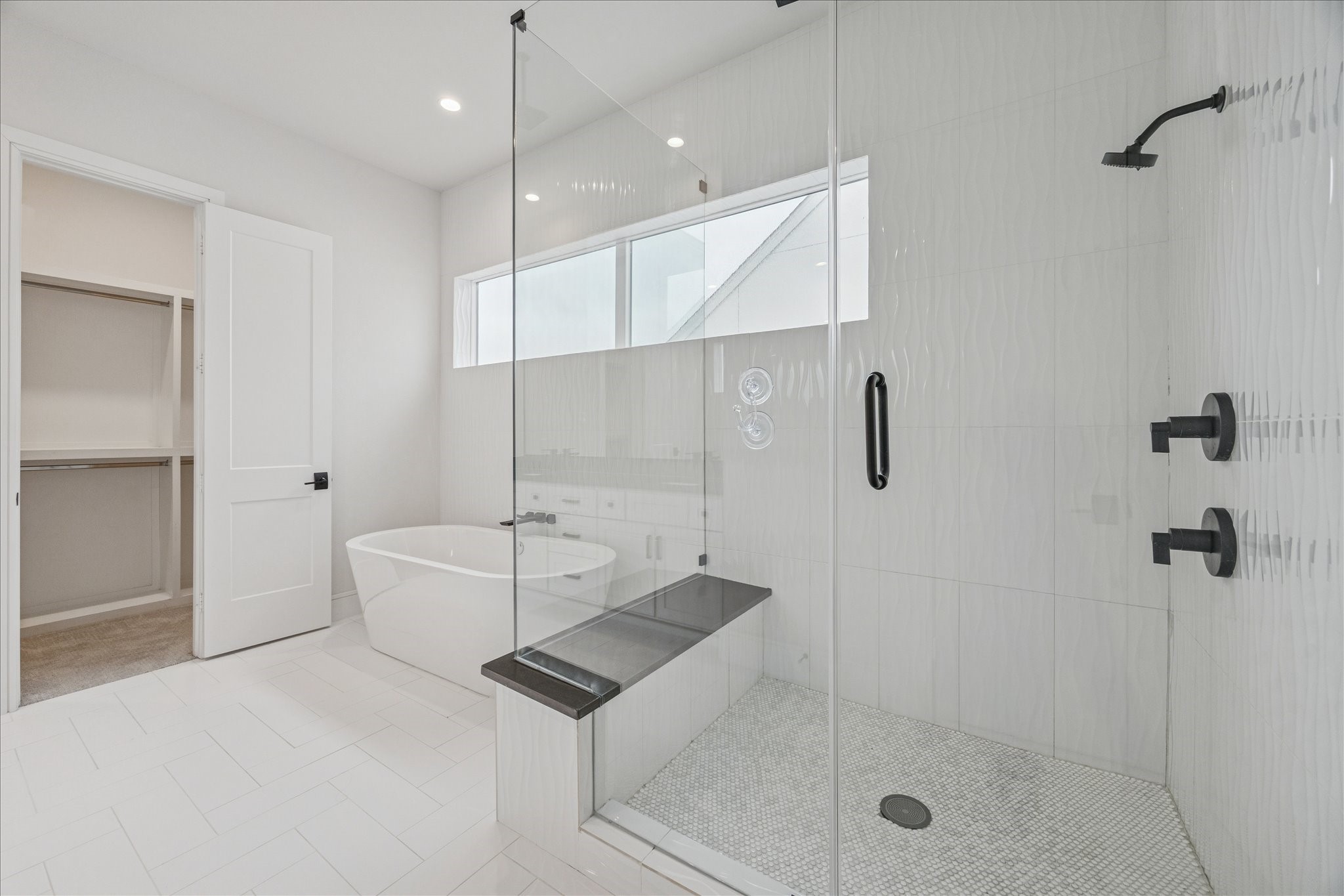 1659 Bingle Road Houston, TX 77055 - Photo 17 of 31