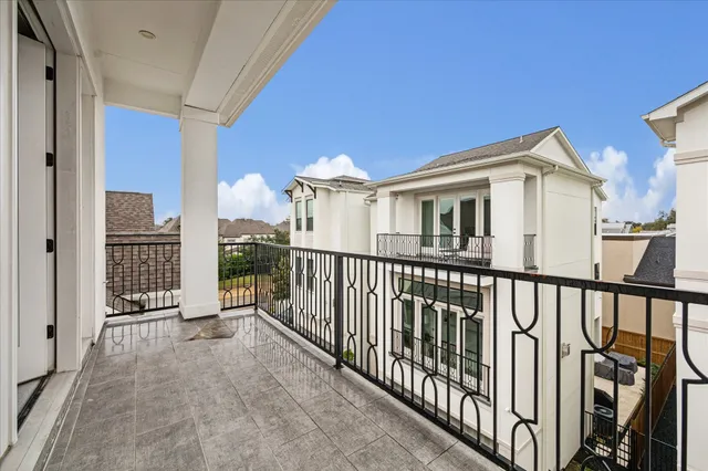 $4,900 | 1659 Bingle Road, Houston, TX 77055