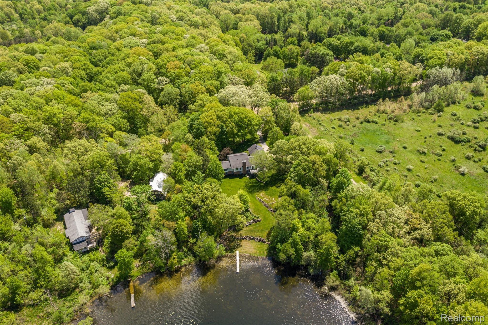 9875 Oakhurst Road Holly, MI 48442 - Photo 64 of 80 Drone12.jpg