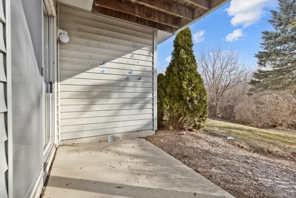a view of a pathway of a house