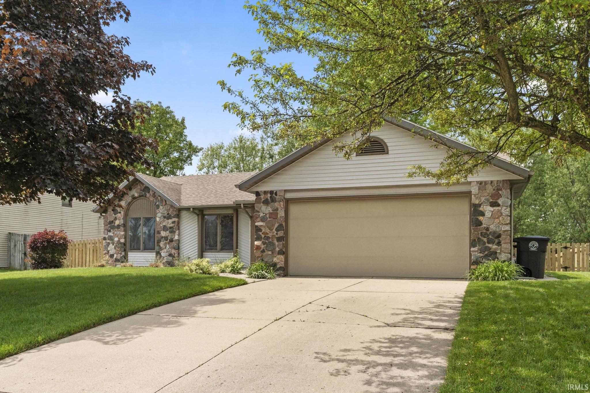 6224 Shadow Ridge Run Fort Wayne, IN 46804 - Photo 2 of 36 Gallery Image 2