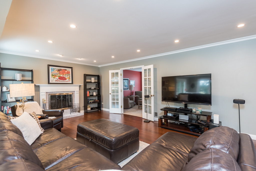 1629 Deer Run Road Gurnee, IL 60031 - Photo 11 of 40