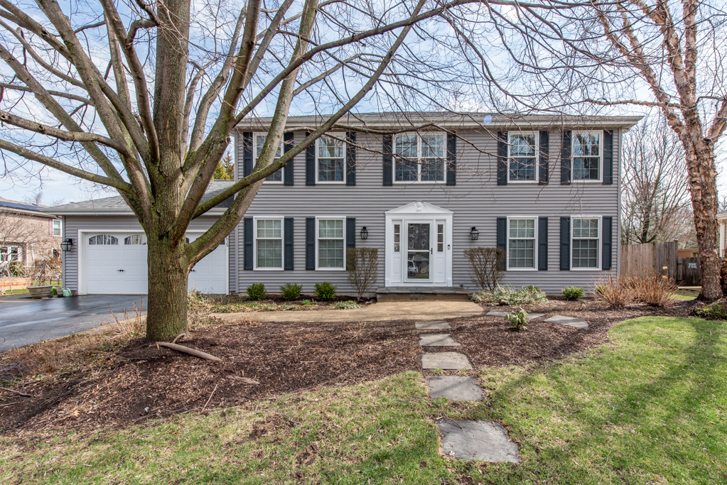 1629 Deer Run Road Gurnee, IL 60031 - Photo 3 of 40