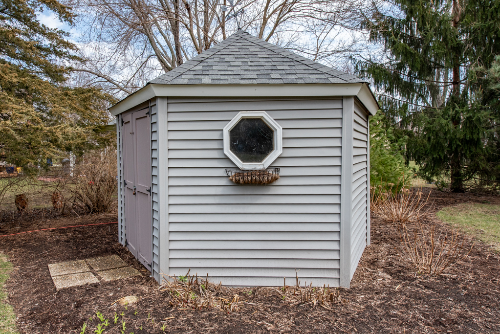 1629 Deer Run Road Gurnee, IL 60031 - Photo 39 of 40