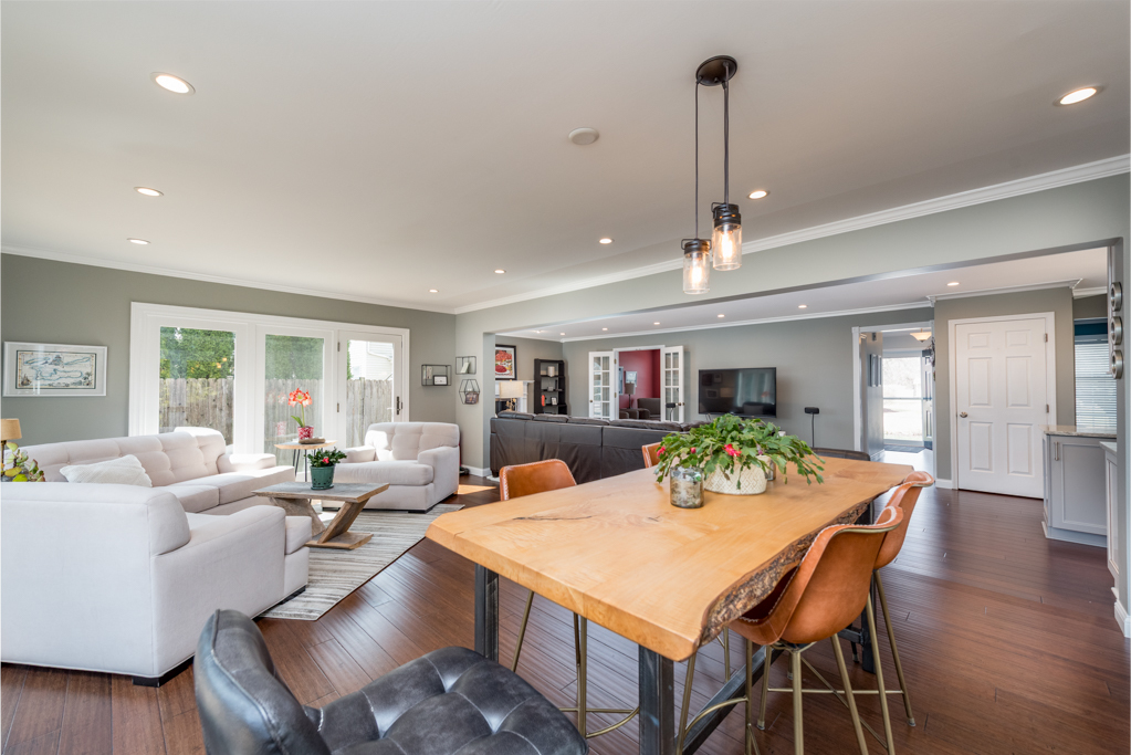 1629 Deer Run Road Gurnee, IL 60031 - Photo 8 of 40