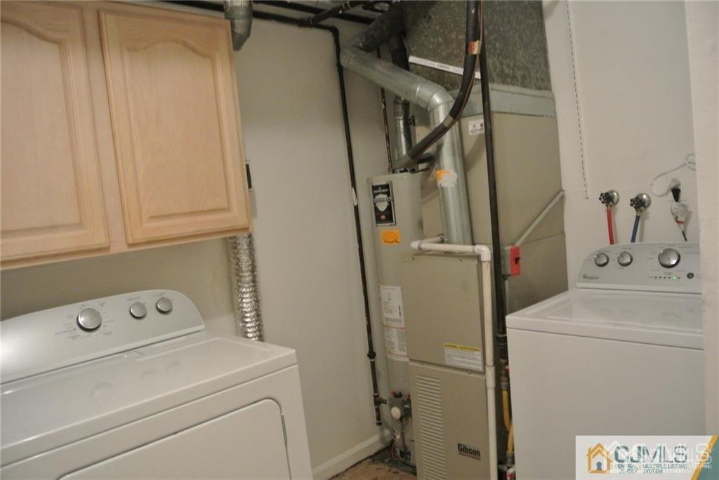 20-7 New Road, Unit 7 Kendall Park, NJ 08824 - Photo 12 of 15