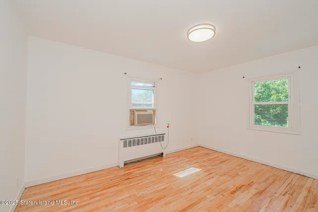 $220,000 | 178 Arlo Road, Unit B | Grymes Hill