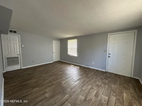 $850 | 3254 Phyllis Street, Jacksonville, FL 32205