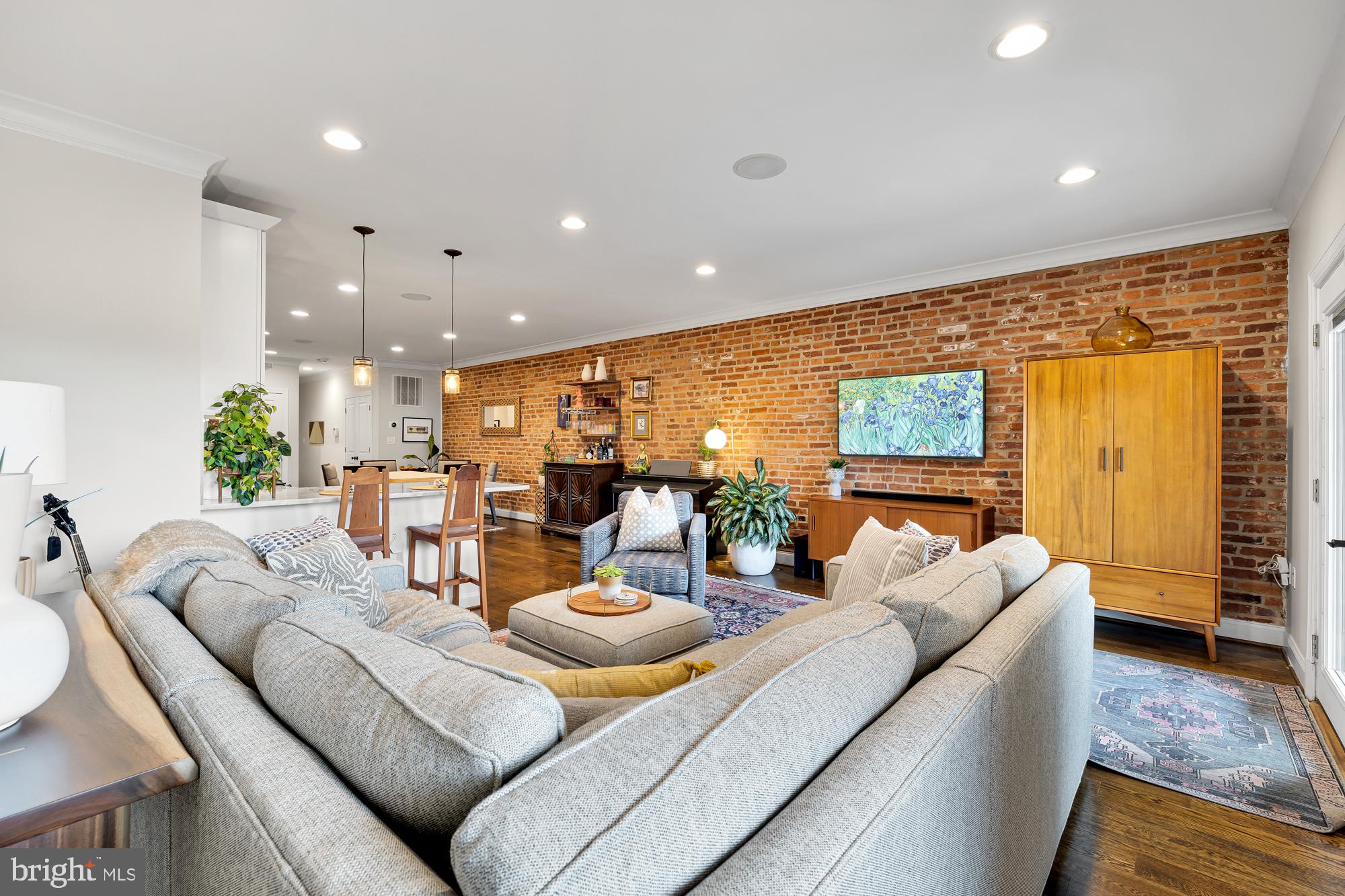 2026 North Capitol Street Northwest, Unit 1 Washington, DC 20002 - Photo 13 of 44