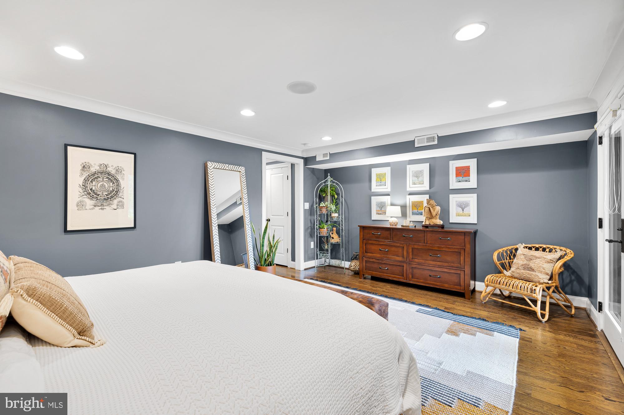 2026 North Capitol Street Northwest, Unit 1 Washington, DC 20002 - Photo 28 of 44