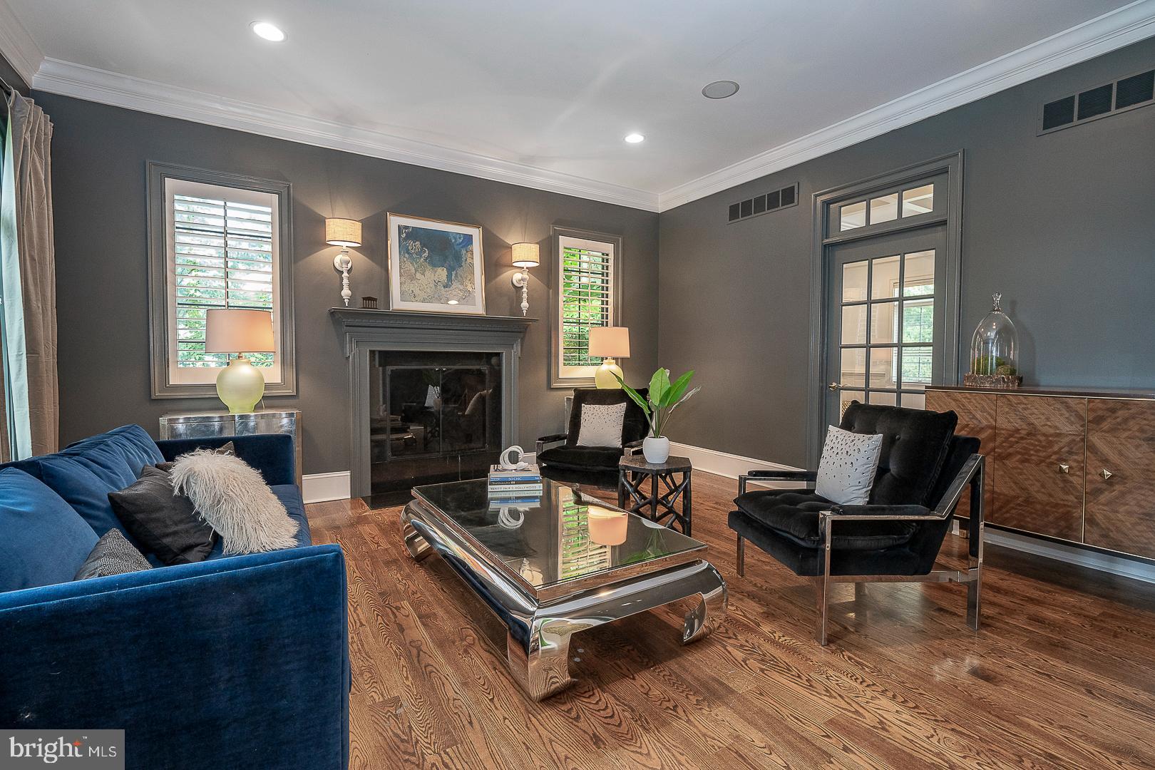 1211 Waverly Road Gladwyne, PA 19035 - Photo 5 of 47 Living Room