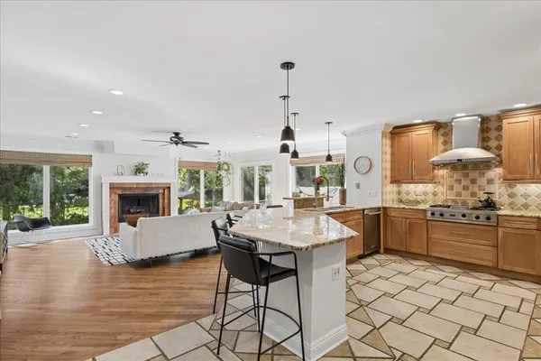 $850,000 | 2913 Virginia Lane, Glenview, IL 60025