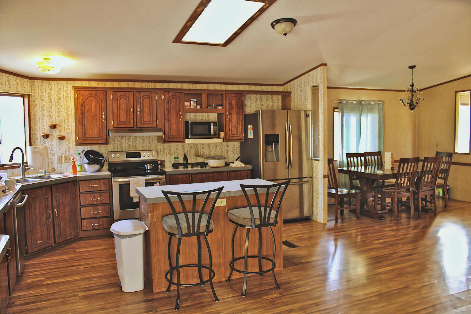 7251 Hugo Road Grants Pass, OR 97526 - Photo 10 of 13 20230214220738591954000000-o