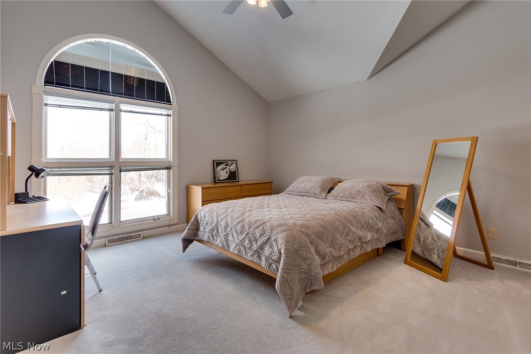 32049 Pinetree Road Pepper Pike, OH 44124 - Photo 23 of 29