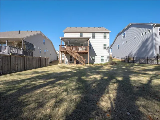 a view of a house with a outdoor space
