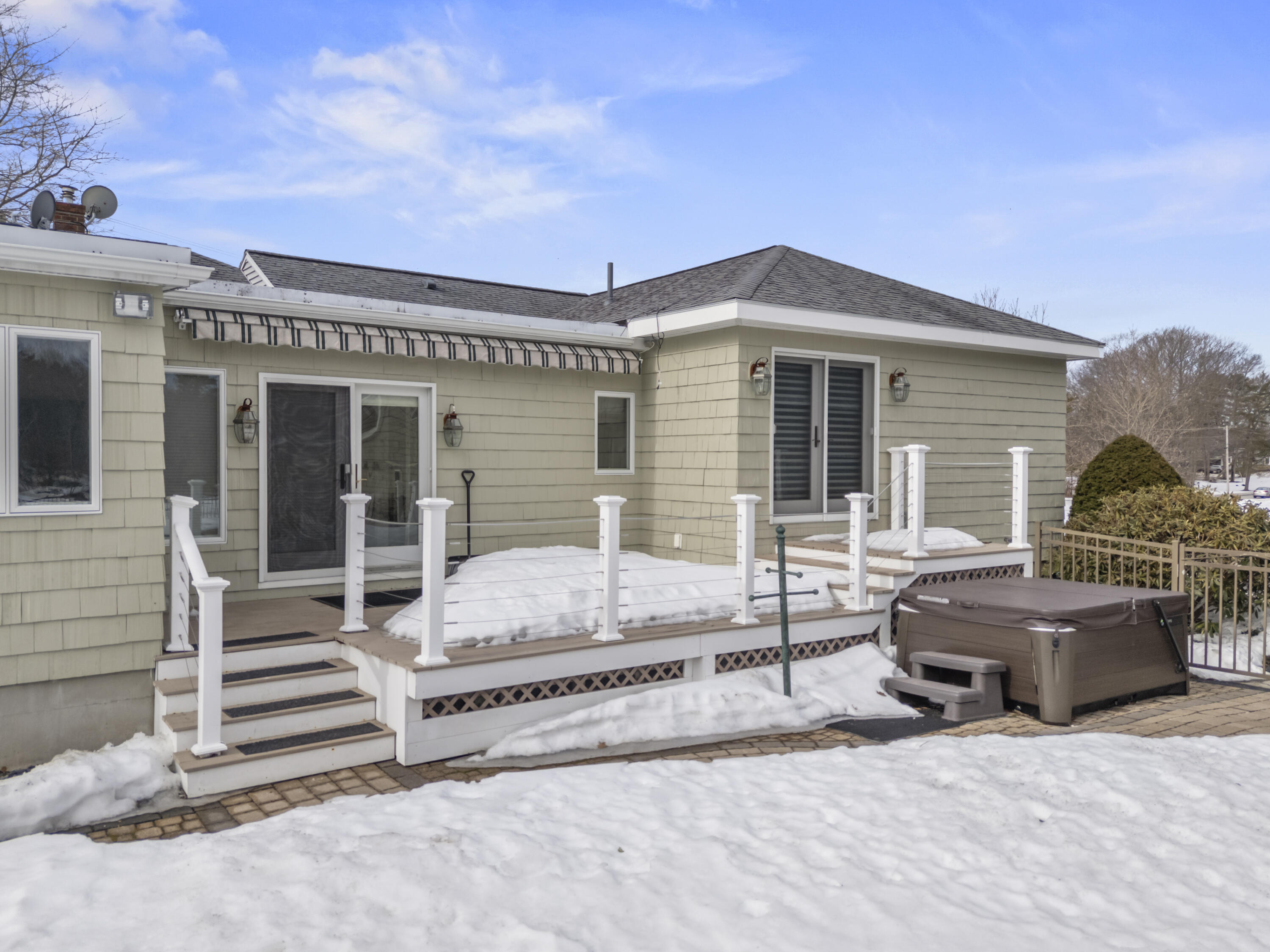 112 Old Lisbon Road Lewiston, ME 04240 - Photo 5 of 75 112 Old Lisbon Rd_160