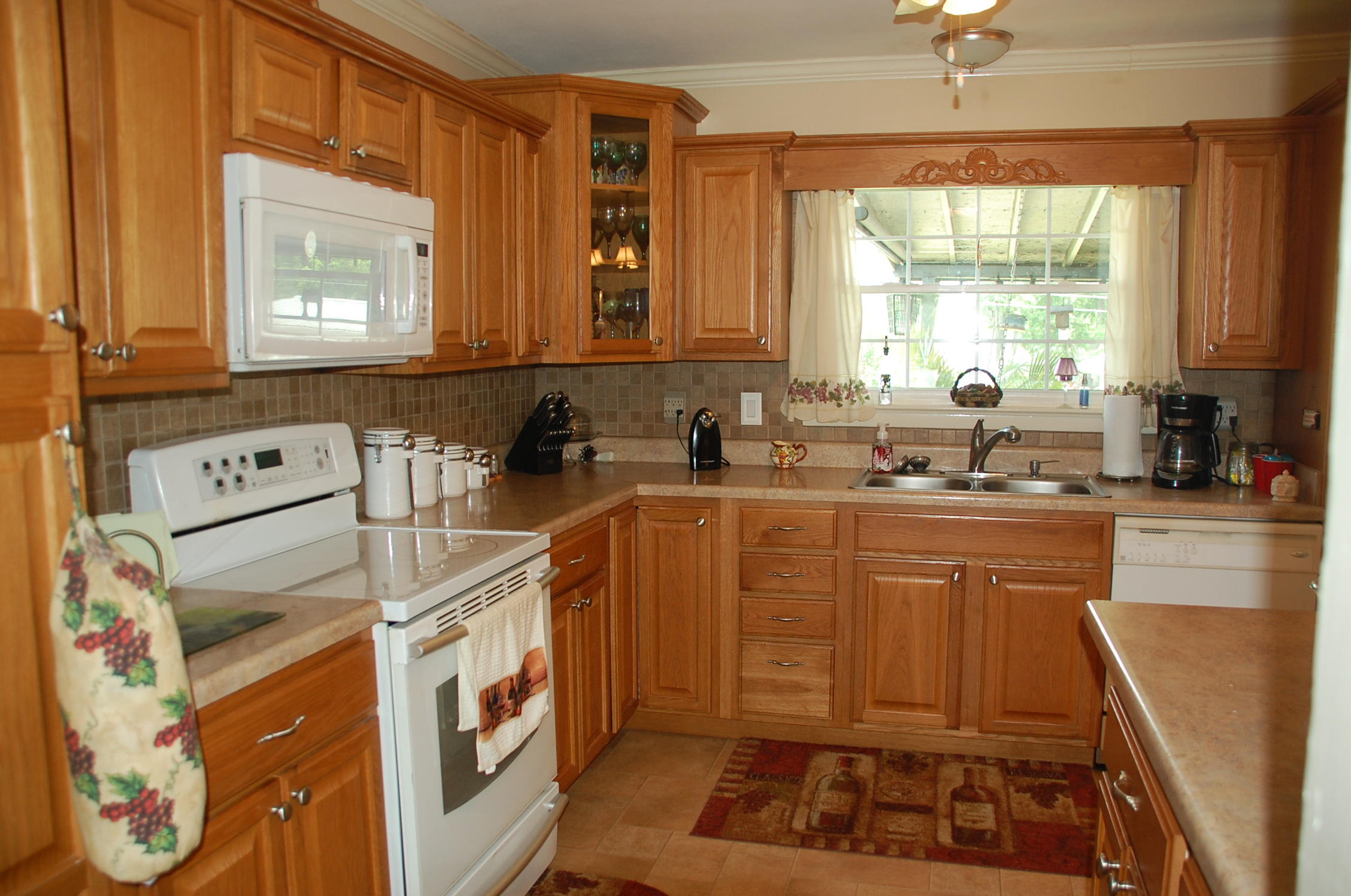 105 East Huntington Road Rossville, GA 30741 - Photo 5 of 33 DSC_0523