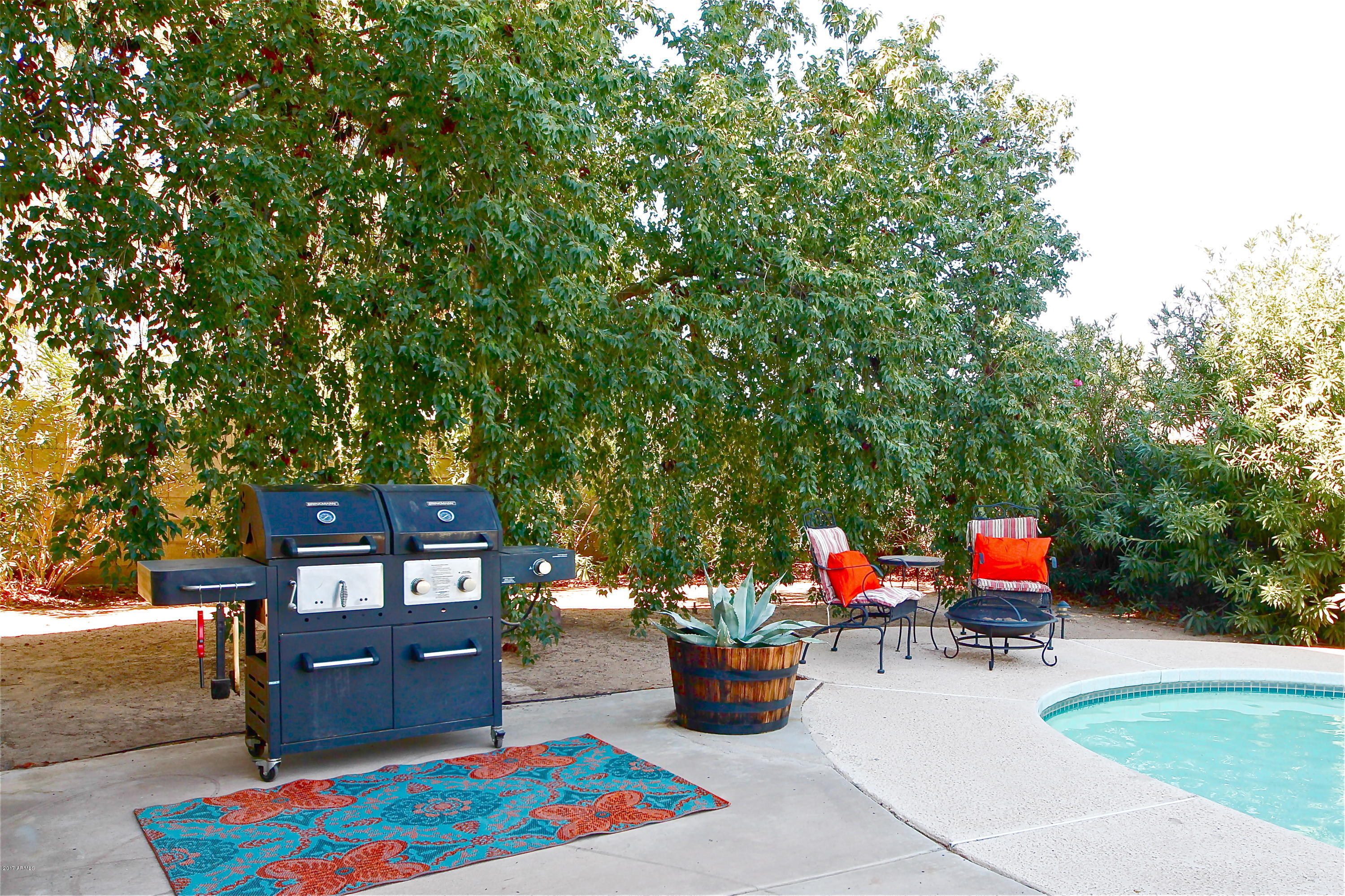 4222 East Apollo Road Phoenix, AZ 85042 - Photo 15 of 17 Pool area