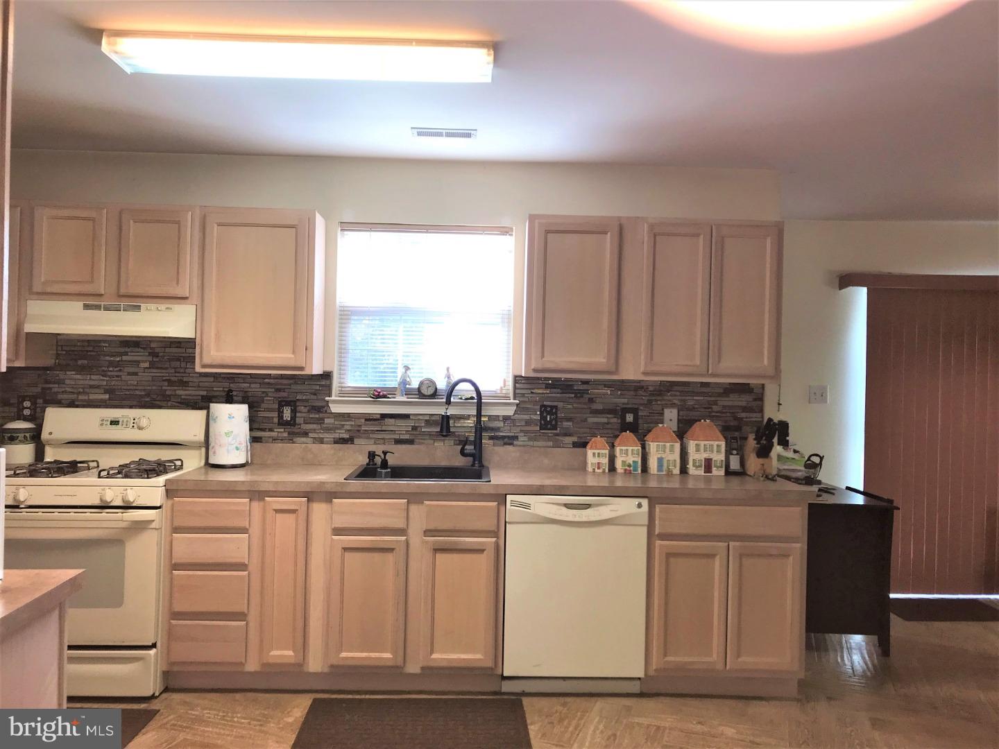 24 Wakefield Road Atco, NJ 08004 - Photo 12 of 25