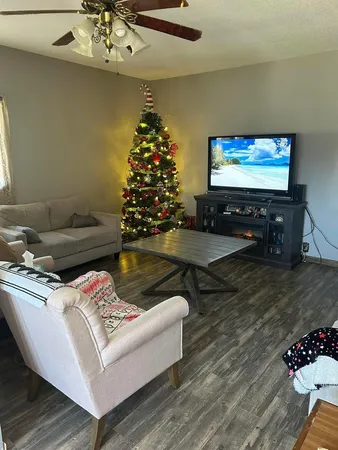 $99,900 | 307 North Pine Street, De Soto, IL 62924
