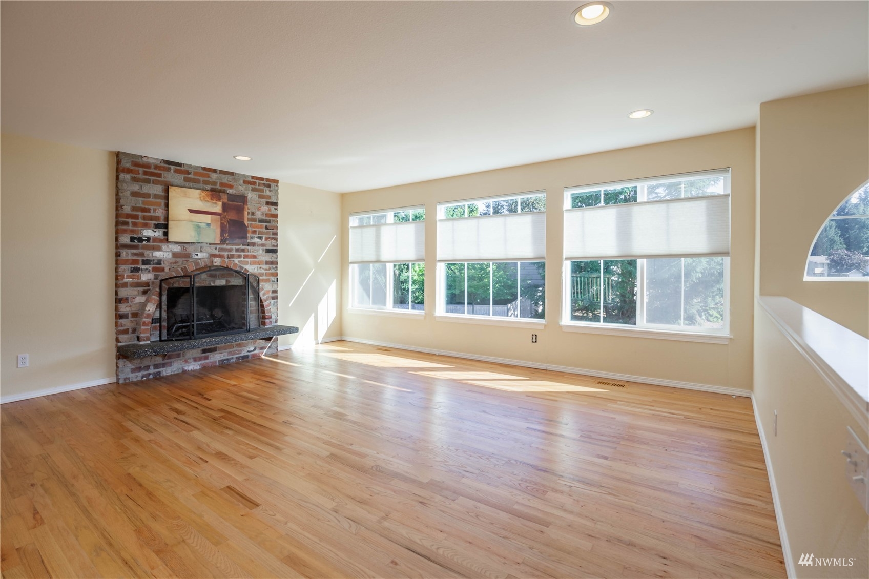 19711 144th Place Southeast Renton, WA 98058 - Photo 3 of 33 Gallery Image 3