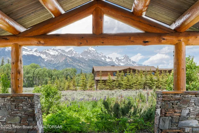 $5,900,000 | 500 East Solitude Drive, Jackson, WY 83001