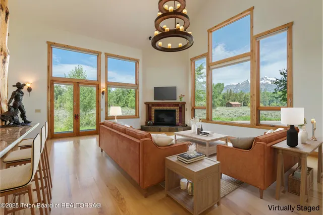 $5,900,000 | 500 East Solitude Drive, Jackson, WY 83001