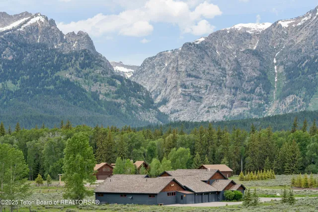 $5,900,000 | 500 East Solitude Drive, Jackson, WY 83001