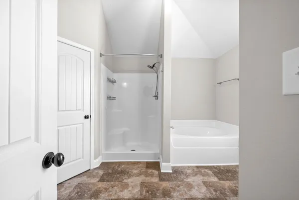 $2,450 | 1236 Winterset Drive, Clarksville, TN 37040