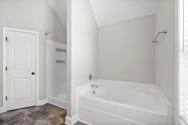 $2,595 | 1236 Winterset Drive, Clarksville, TN 37040