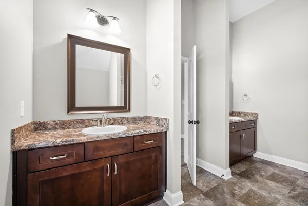 $2,450 | 1236 Winterset Drive, Clarksville, TN 37040