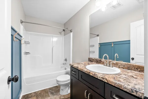 $2,595 | 1236 Winterset Drive, Clarksville, TN 37040