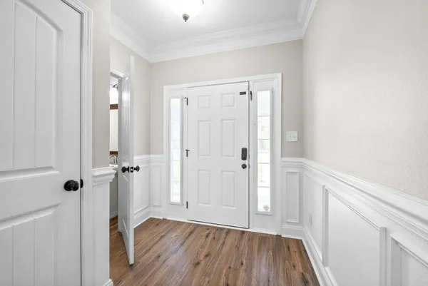 $2,450 | 1236 Winterset Drive, Clarksville, TN 37040