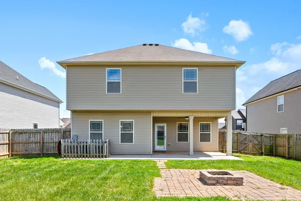 $2,595 | 1236 Winterset Drive, Clarksville, TN 37040