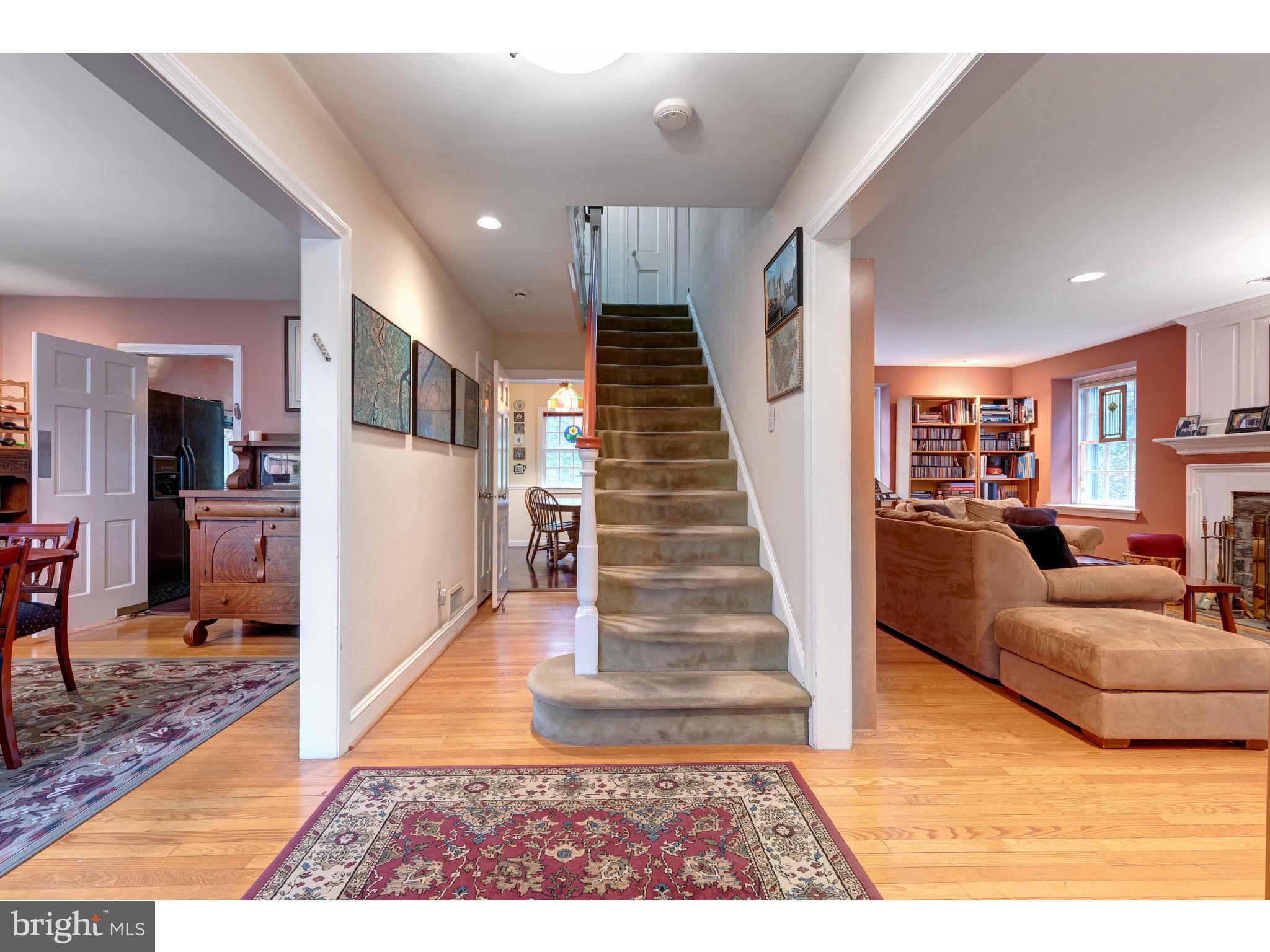 34 Rosedale Road Wynnewood, PA 19096 - Photo 3 of 32 CENTER HALL ENTRANCE