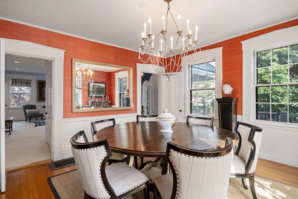 338 Boston Post Road Weston, MA 02493 - Photo 3 of 38
