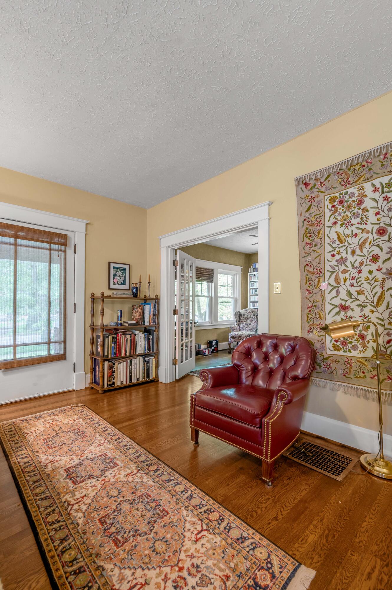 1120 Fontaine Road Lexington, KY 40502 - Photo 5 of 64 TDB_9639
