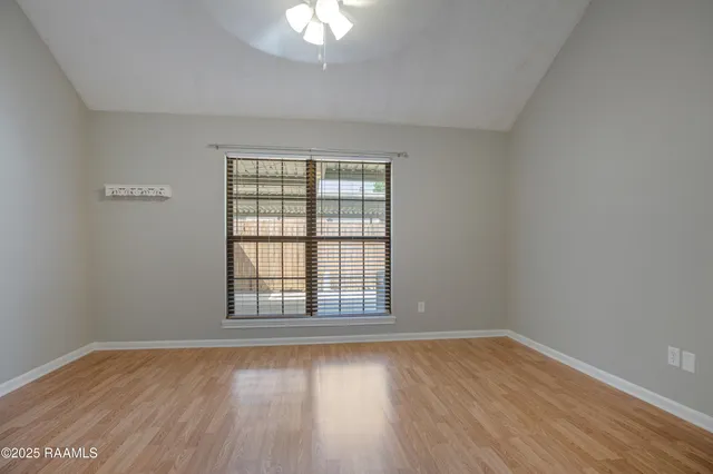 $139,900 | 237 Woodland Circle, New Iberia, LA 70563