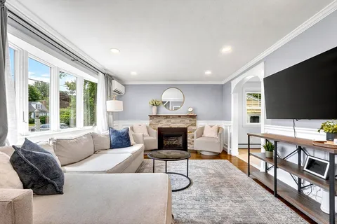 $798,000 | 26 Brooksbie Road, Bedford, MA 01730